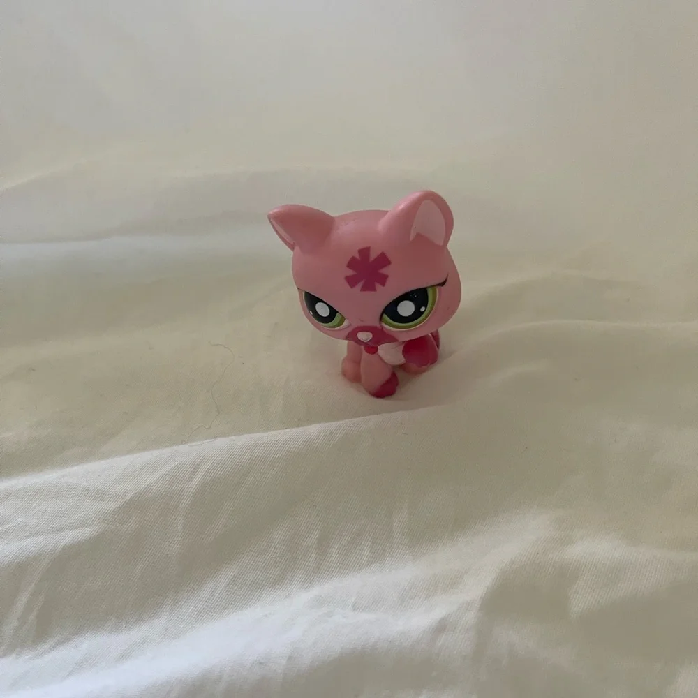 Littlest Pet Shop littlest pet